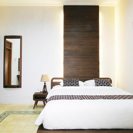 Joglo Mandapa Boutique Hotel Jarakan Exterior photo