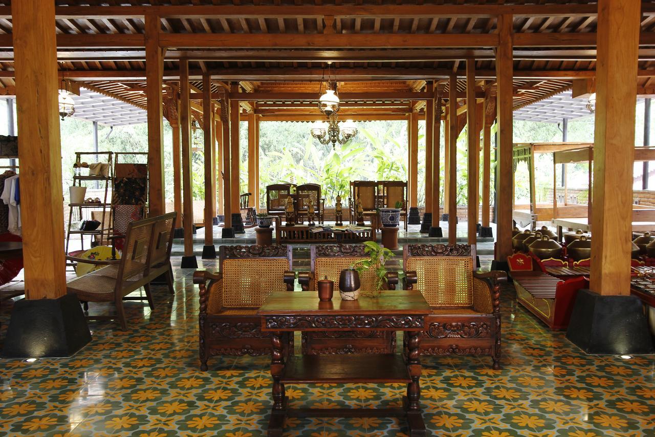 Joglo Mandapa Boutique Hotel Jarakan Exterior photo